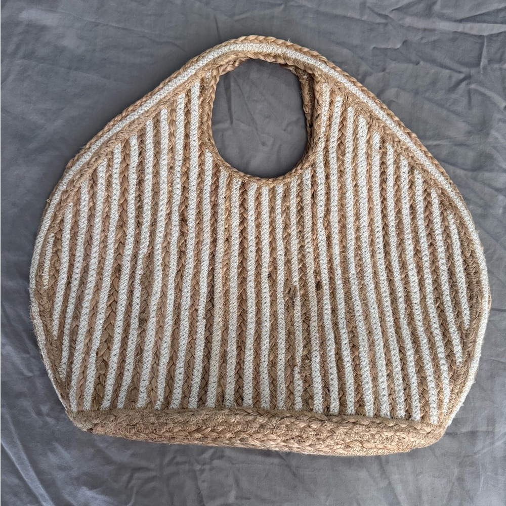 NWOT Shiraleah Beach Bag Tote in woven Jute & Cotton